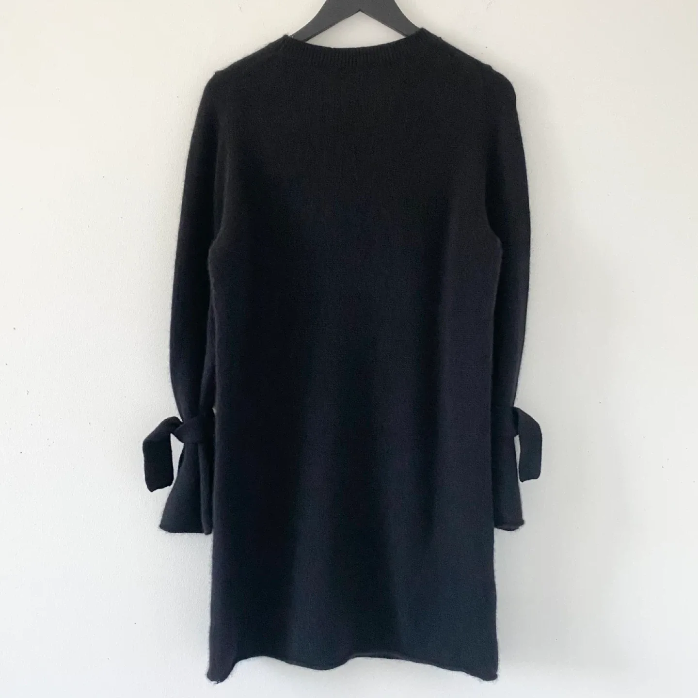 360 Cashmere 100% Cashmere Tie Sleeve Mini Dress image indicator(2)