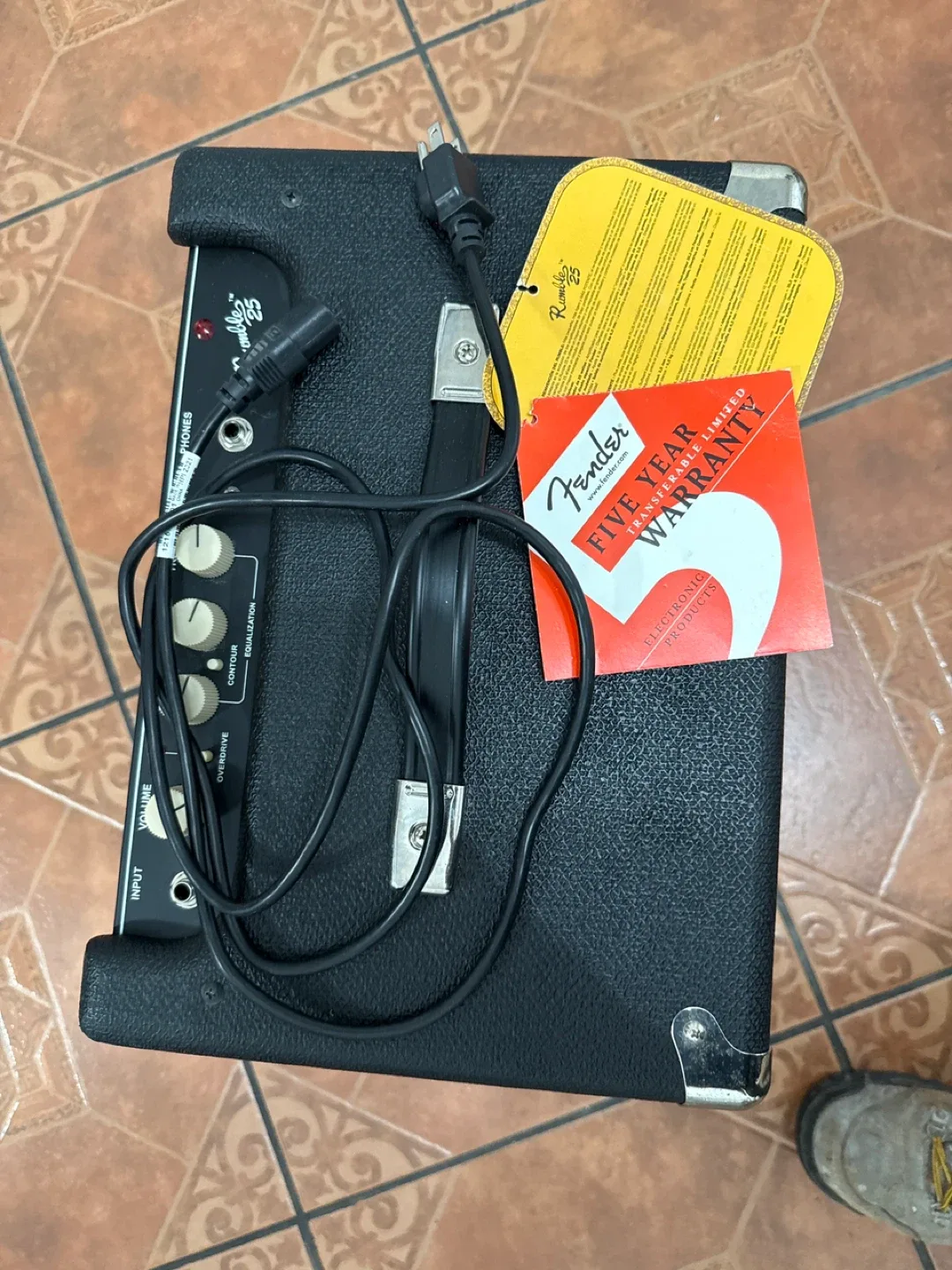 Fender Rumble 25 Bass Amplifier image indicator(4)