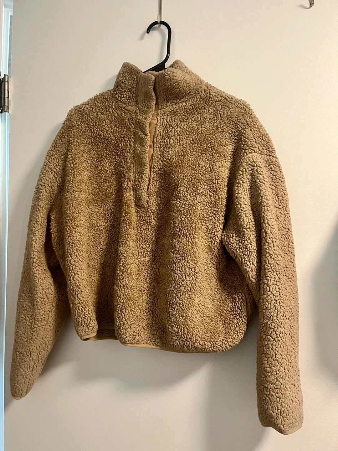 H&M Sherpa Pullover - Size M thumbnail