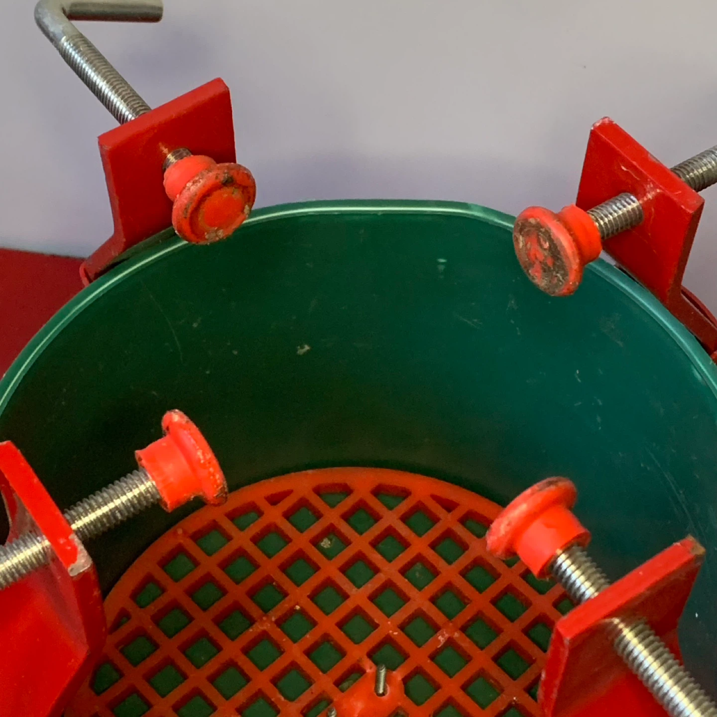 Santa's Solution Supreme Christmas Tree Stand - photo 3