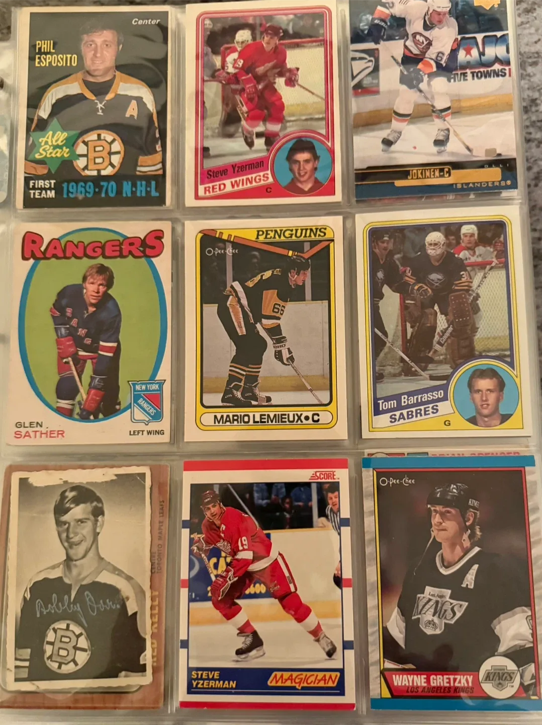 Vintage Hockey Trading Cards Collection image indicator(5)