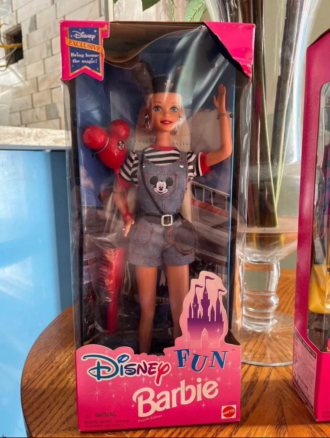 Disney Fun Barbie Doll Special Edition image indicator(3)