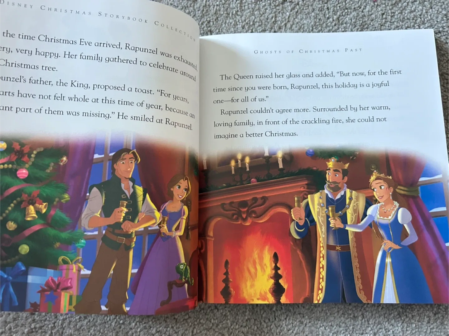 Disney Christmas Storybook Collection image indicator(4)