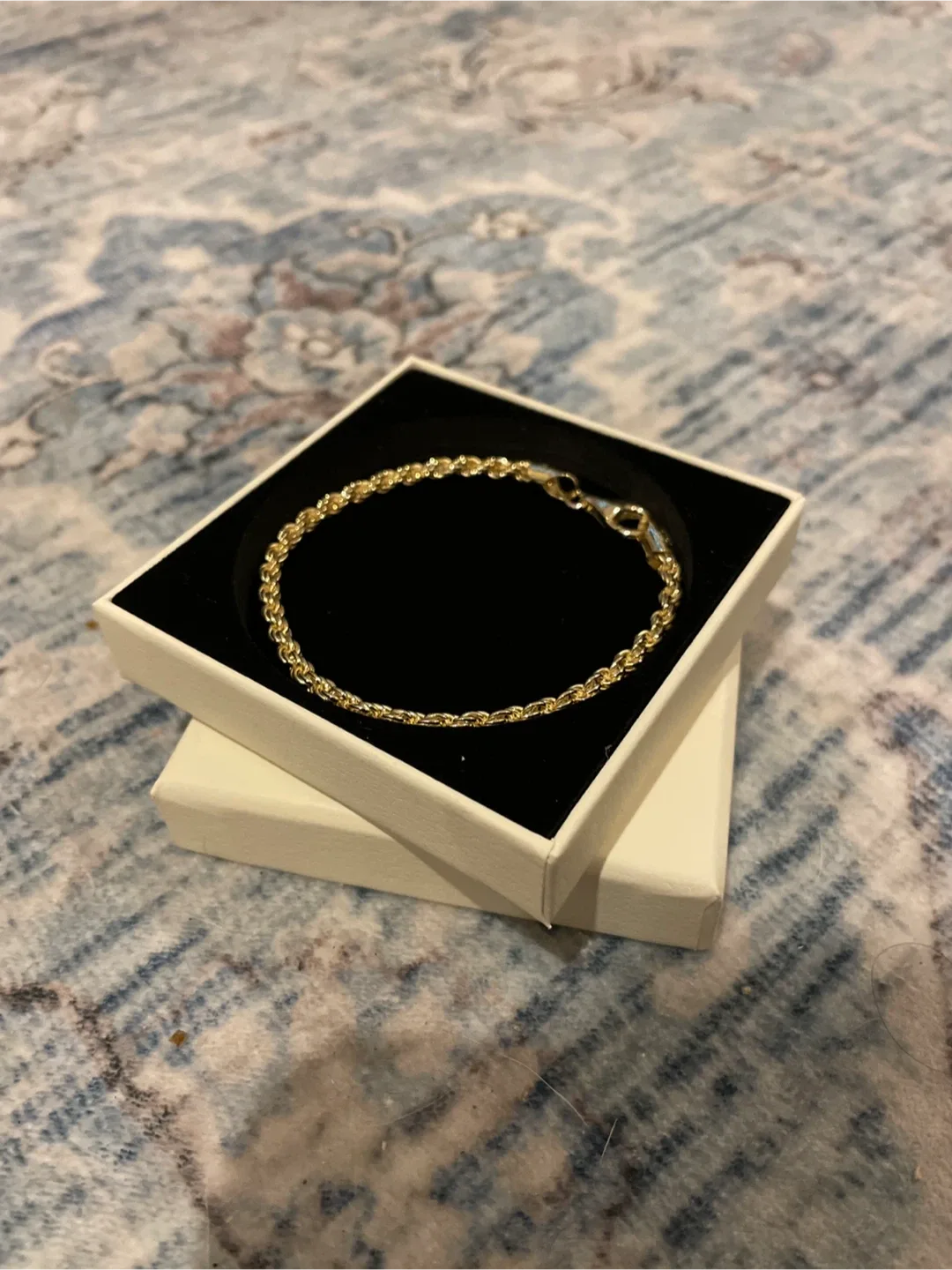 New Lisa Gozlan Gold Bracelet