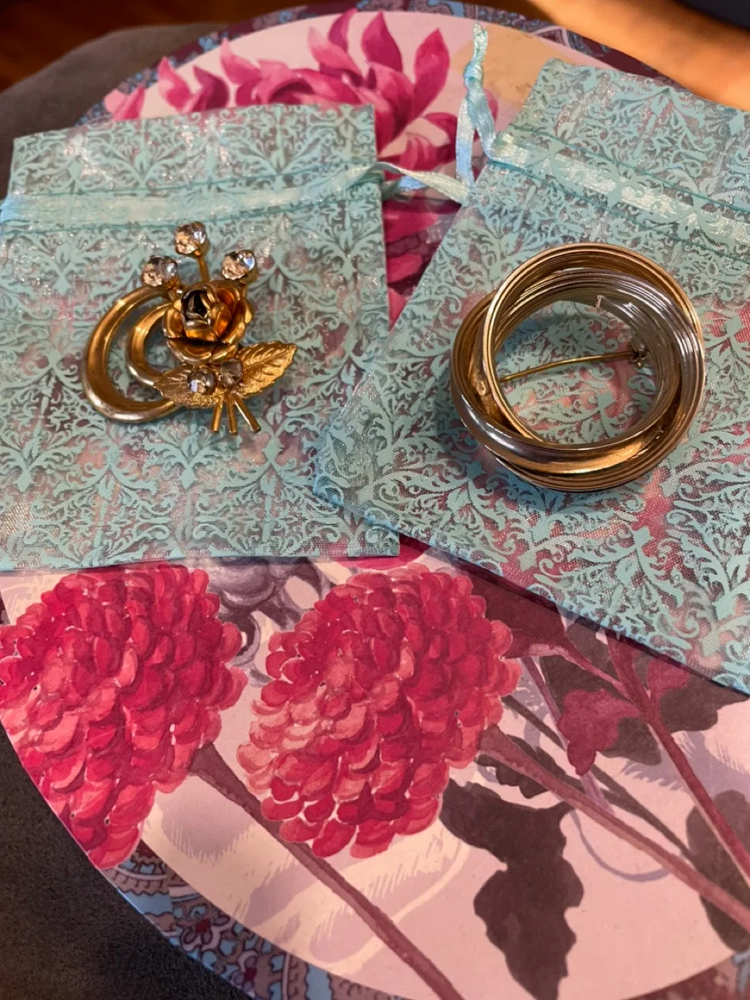 Vintage Gold Tone Brooches, Set of 2