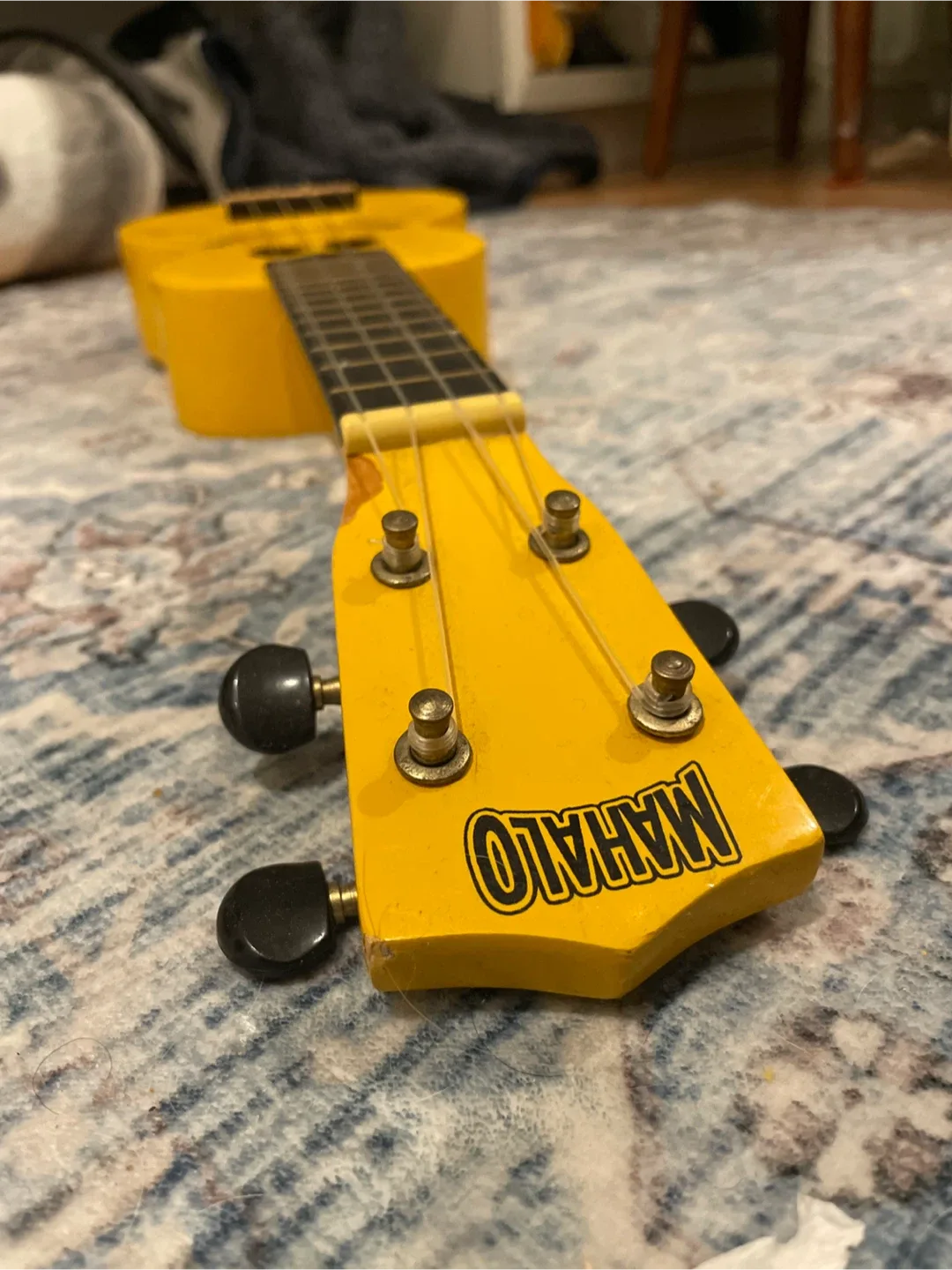 Mahalo Yellow Ukulele image indicator(4)