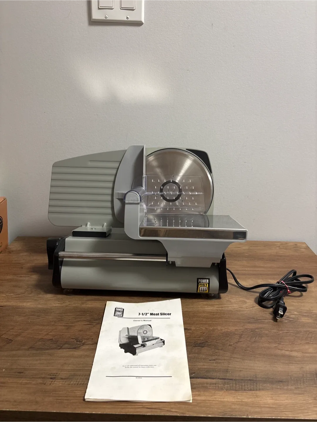 Power Fist 7-1/2" Meat Slicer