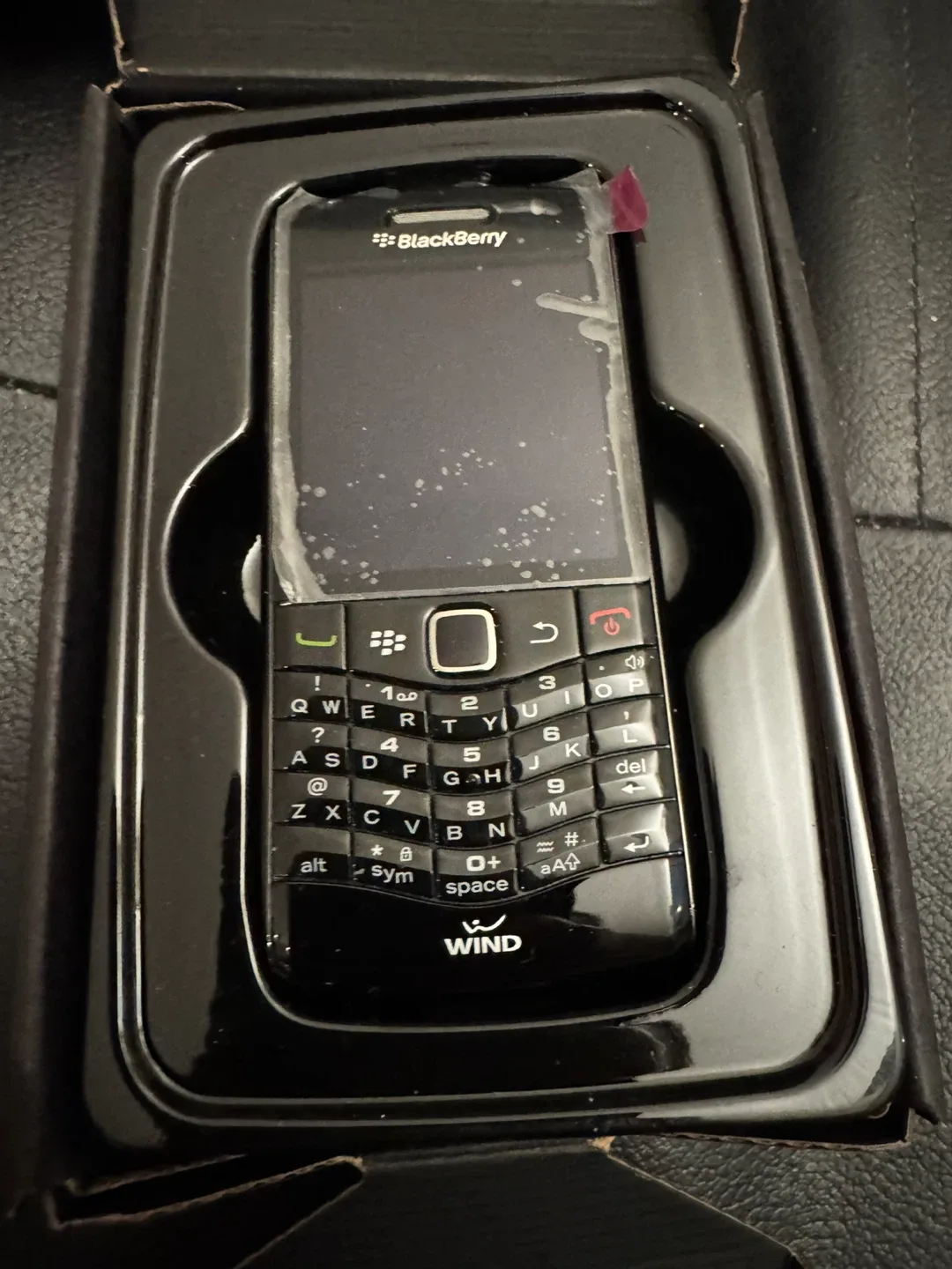 Blackberry Pearl 9100 Black image indicator(2)