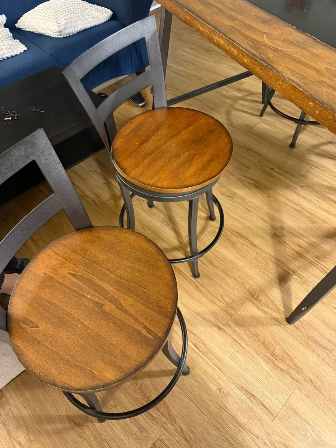 Heavy duty dining table for sale image indicator(4)