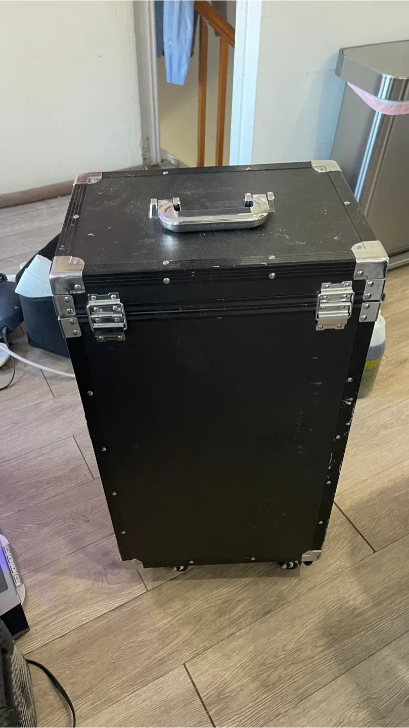 Stylique Rolling Makeup Artist Case image indicator(3)