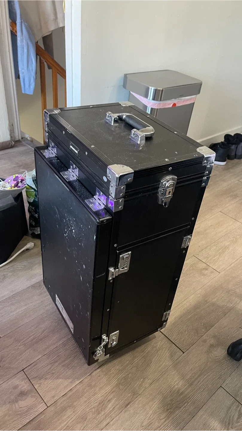 Stylique Rolling Makeup Artist Case image indicator(4)