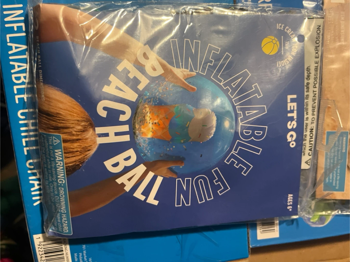 Dive Rings, Spooky Cat Toys, Beach Ball, Soak 'N Splash - photo 4