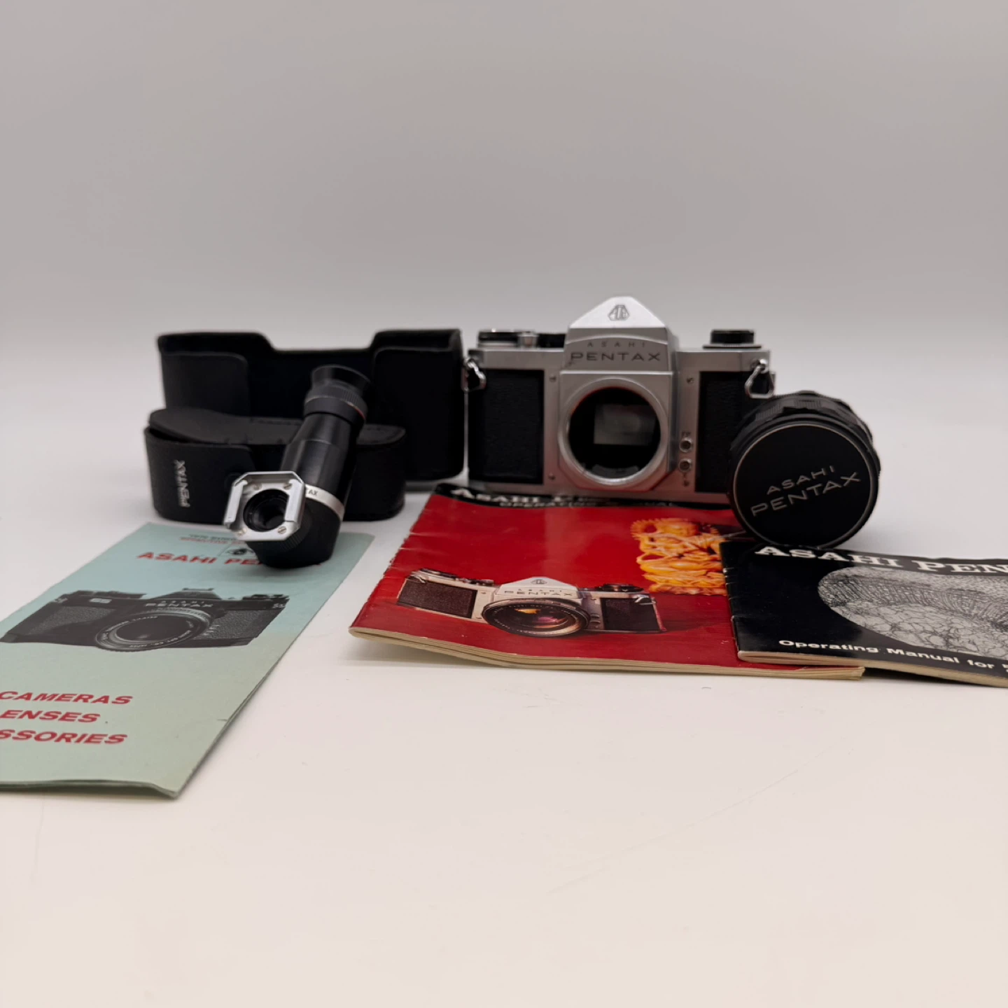 Asahi Pentax S1a Film Camera + Super-Takumar Lens (Vintage Set)