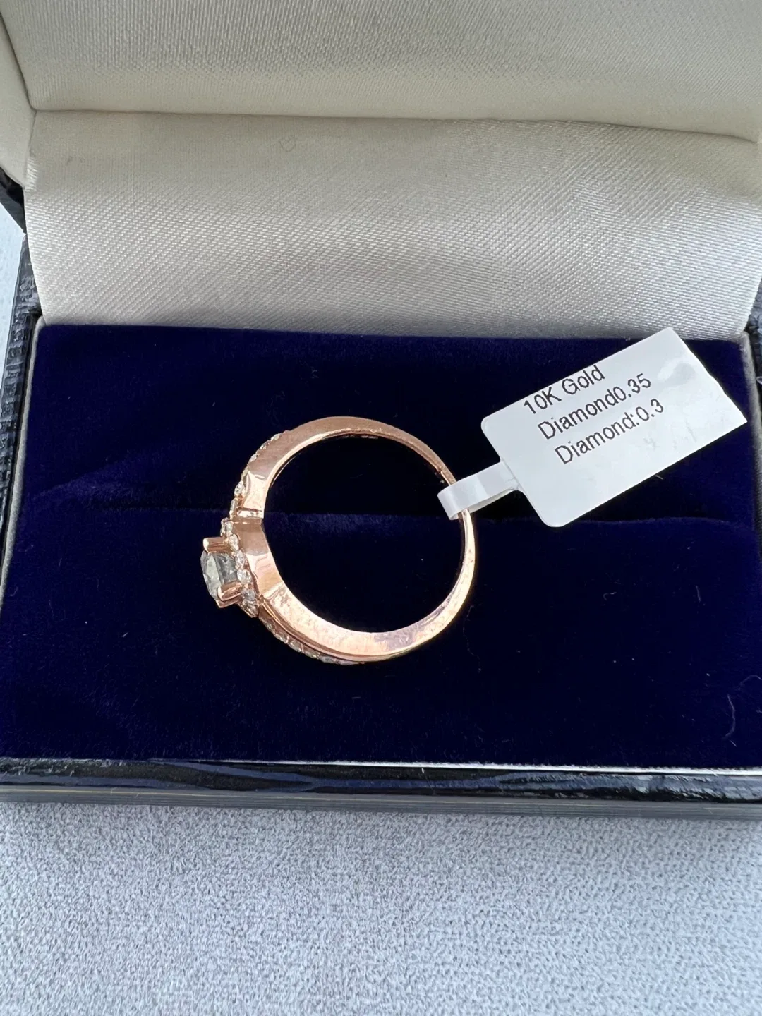 Brand New 10K Gold Diamond Ring image indicator(2)