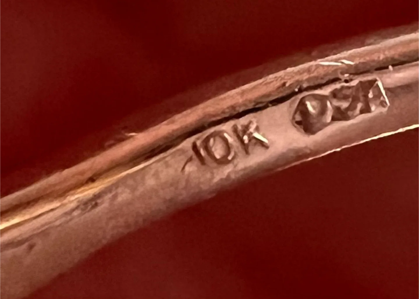 Brand New 10K Gold Diamond Ring image indicator(7)