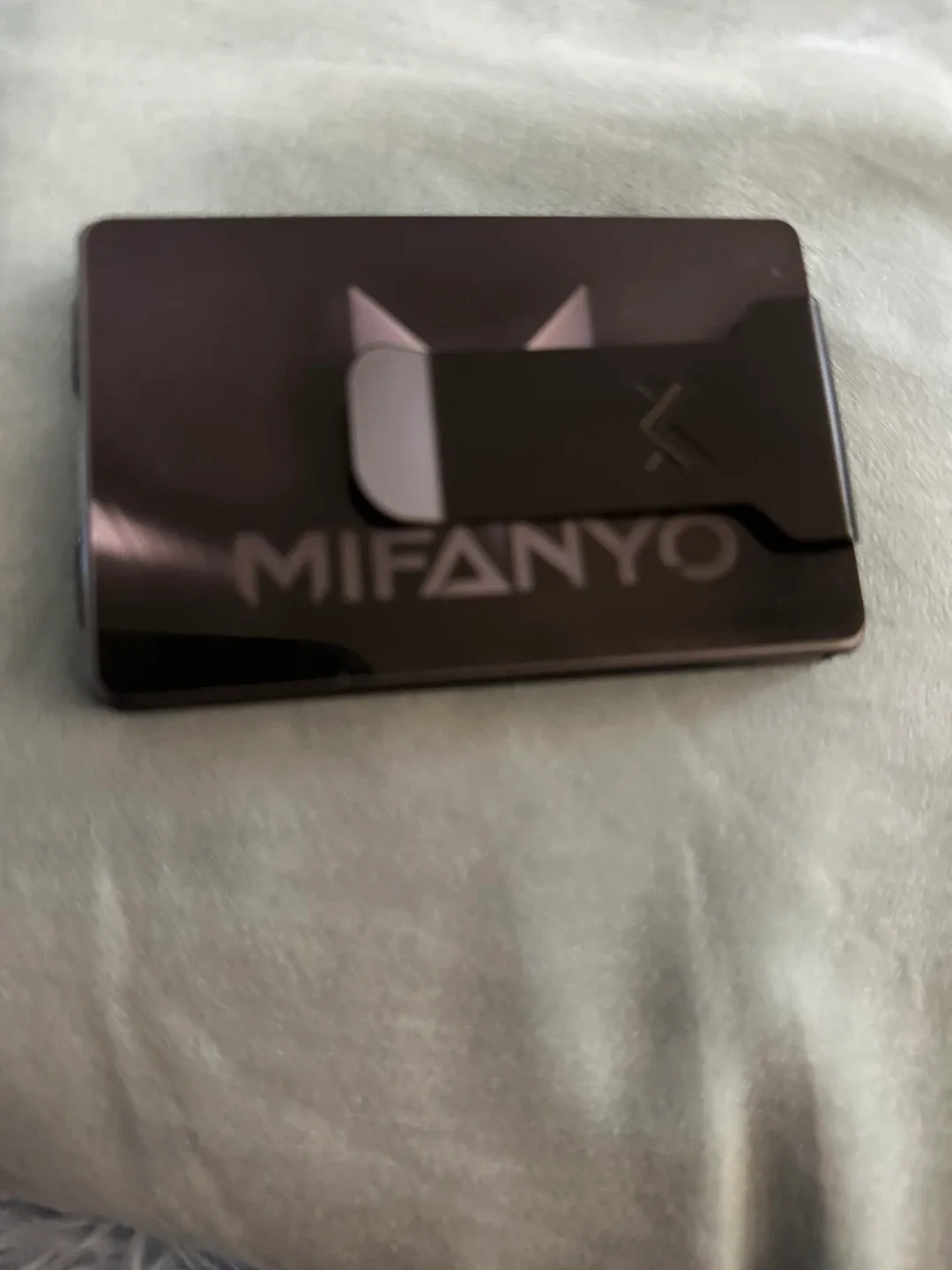 Mifanyo Slim Minimalist Wallet - New in Box! image indicator(4)