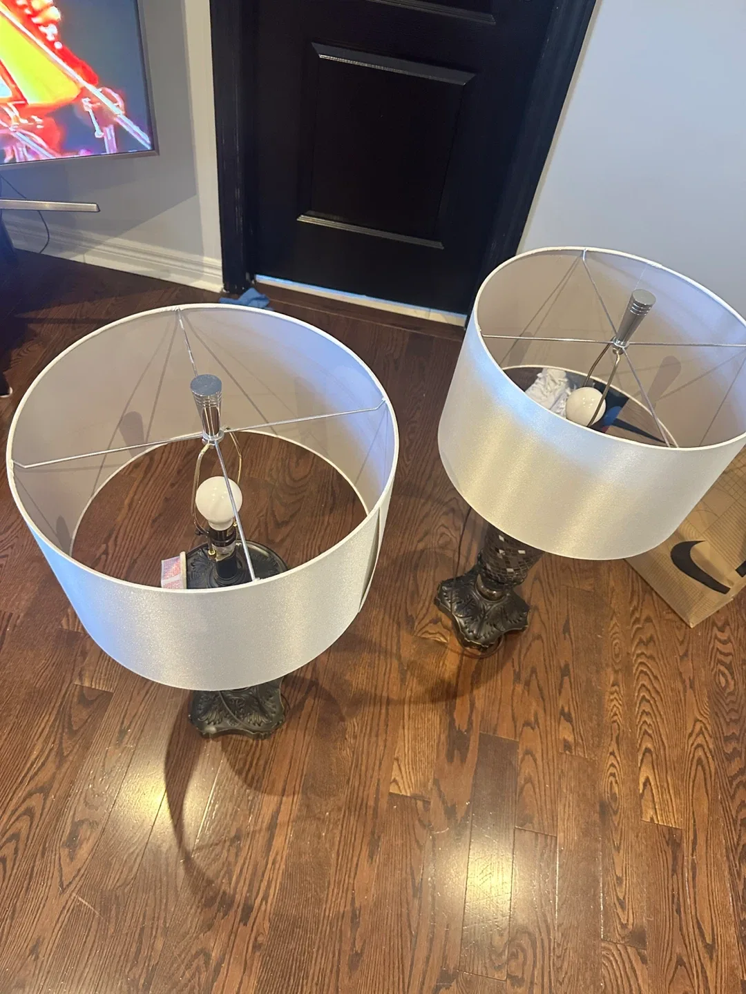 Pair of Decorative Table Lamps image indicator(2)