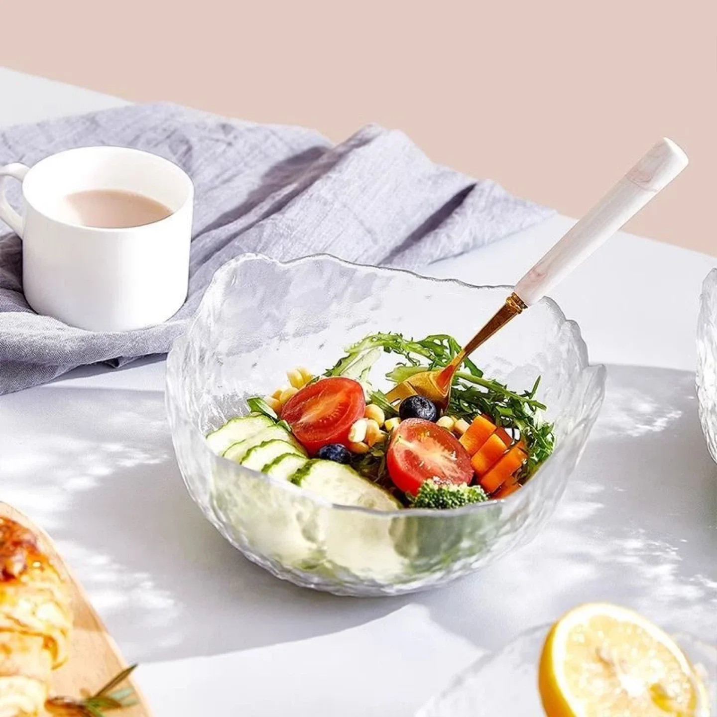 Textured Glass Bowl Set image indicator(2)