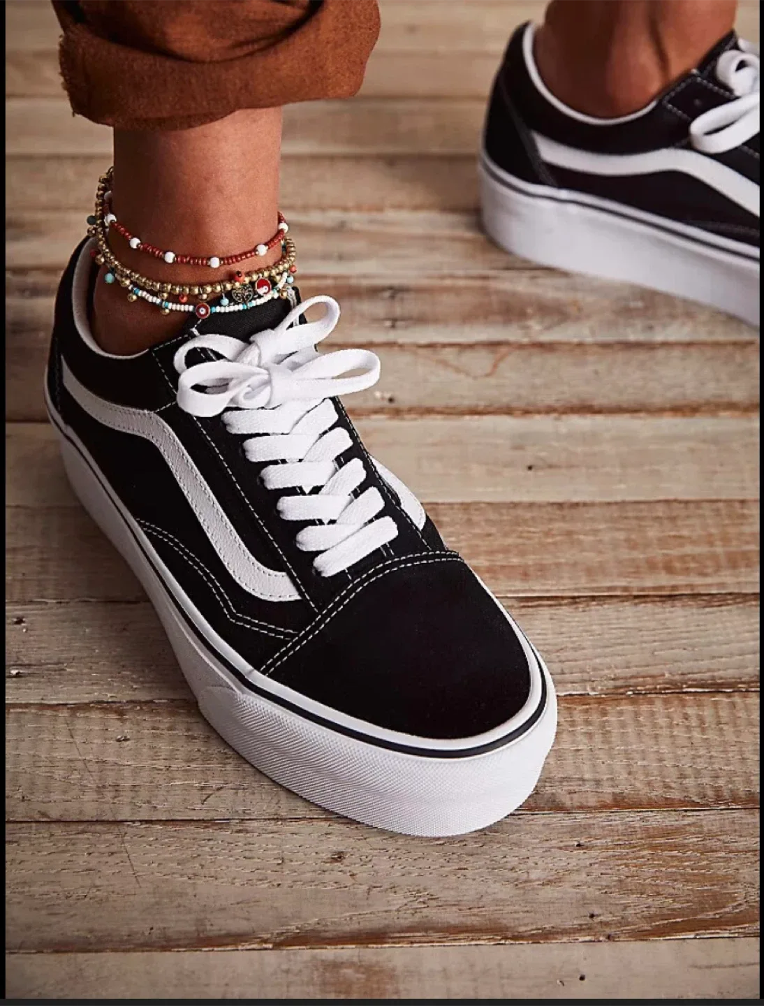 Women’s Vans Old Skool Size 6 - Black and White