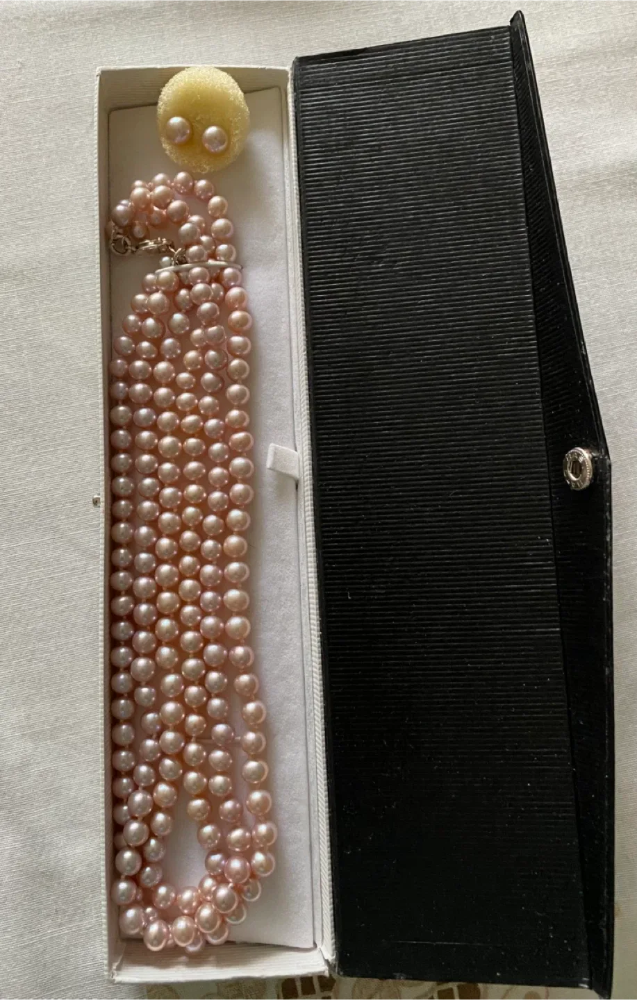 Pink Pearl Necklace & Earring Set image indicator(2)