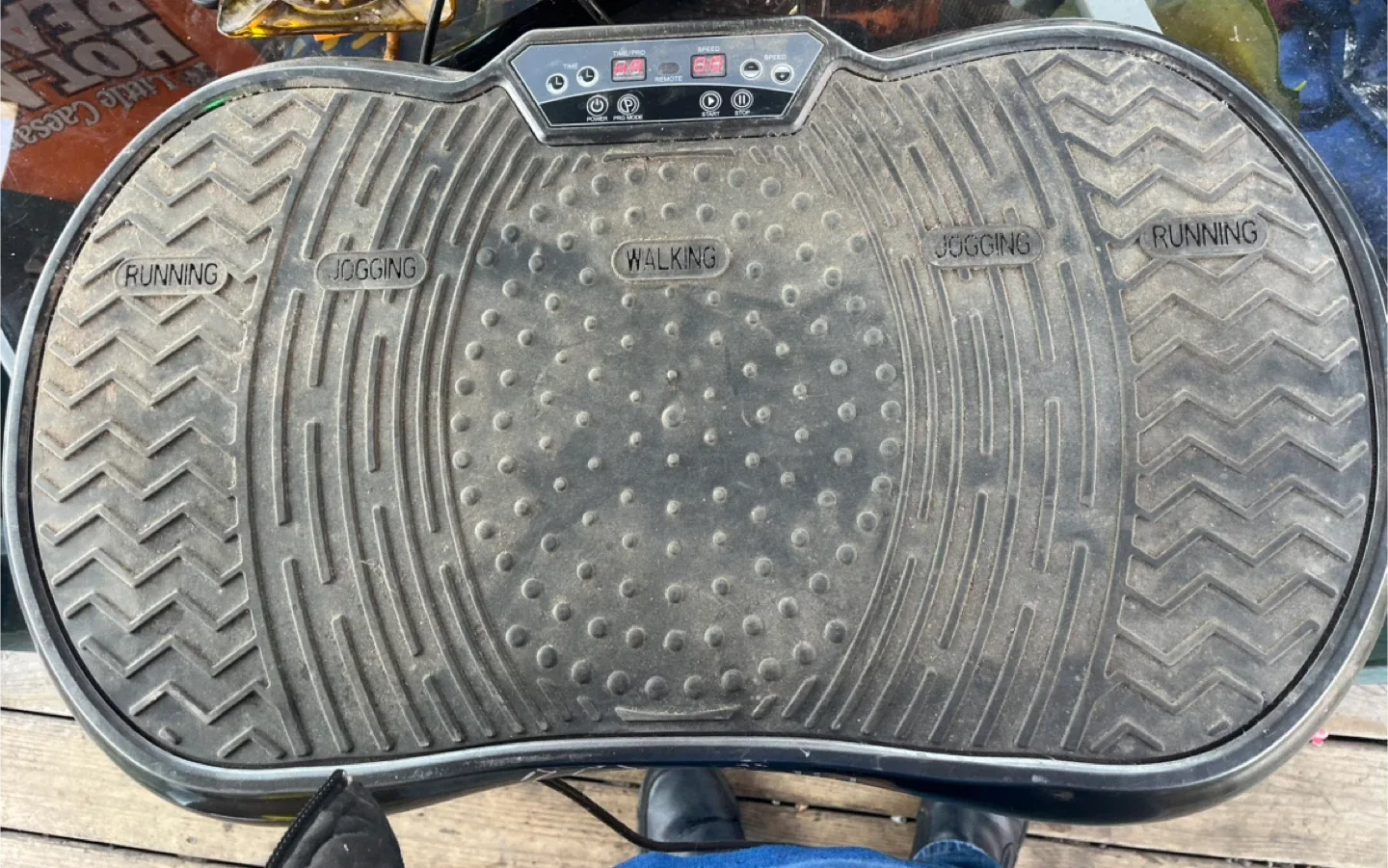 Vibration Plate Exercise Machine