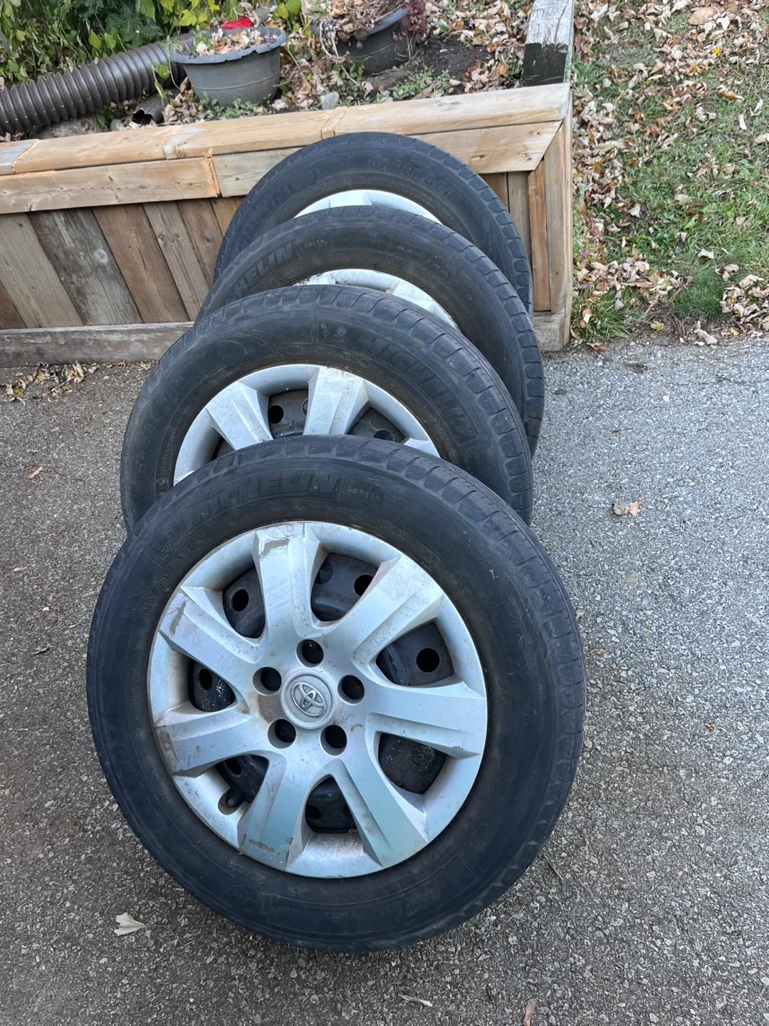 Michelin Defender 215/60R16 Tires on Toyota Rims