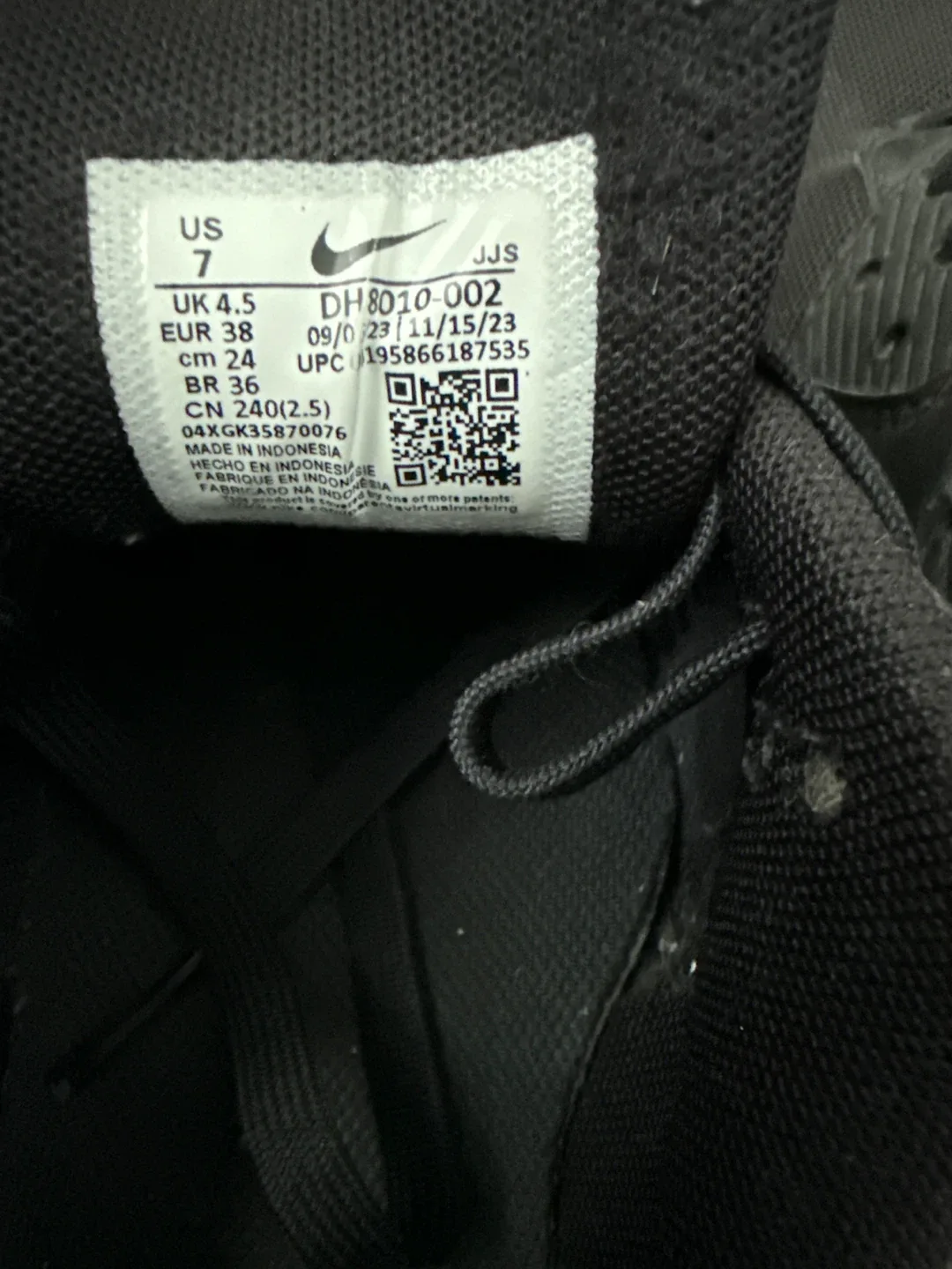 Nike Air Max 90 - US 7 - Black image indicator(4)