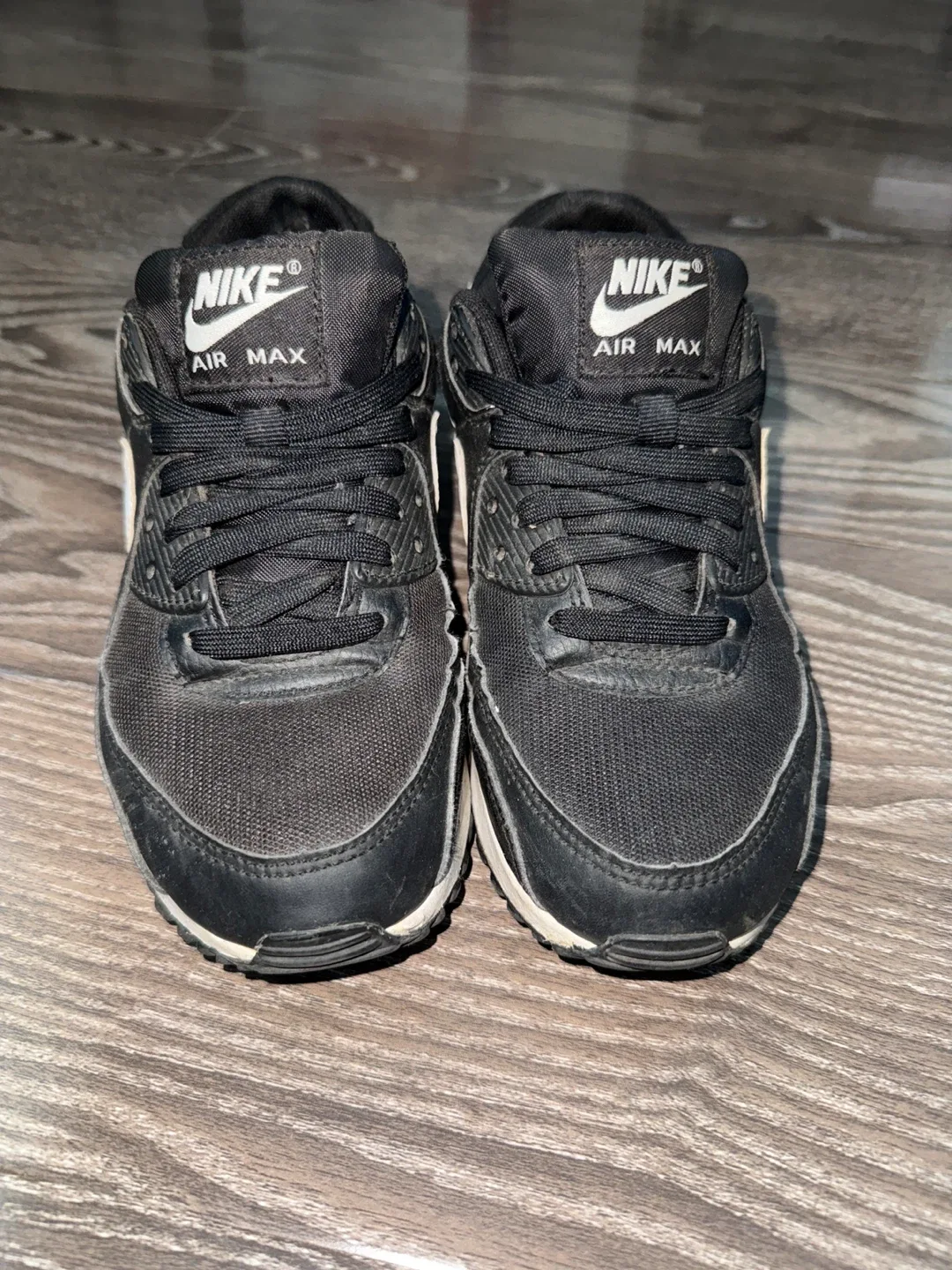 Nike Air Max 90 - US 7 - Black image indicator(2)
