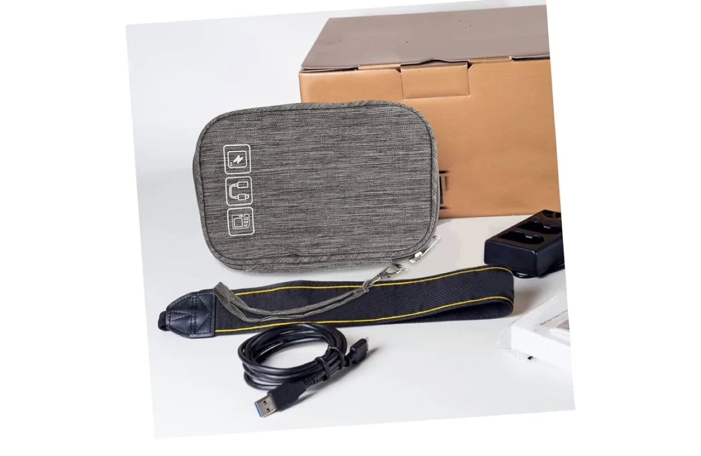 Electronics Organizer Travel Case - Gray image indicator(10)