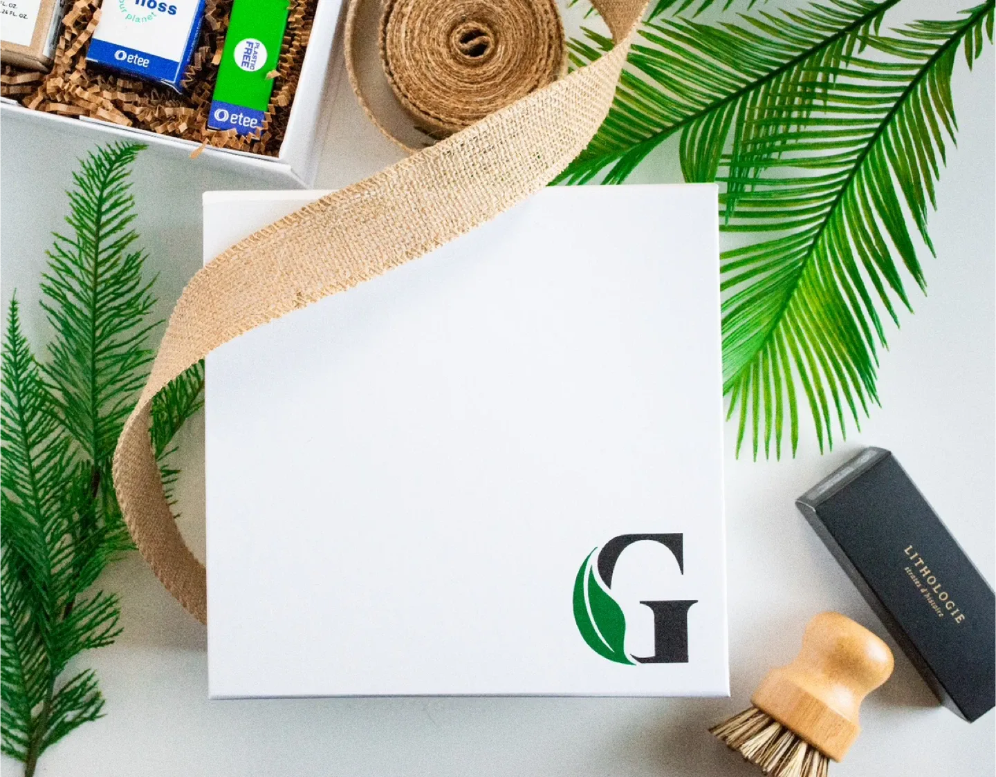 Gift Boxes with Magnetic Closure - New, Matte White image indicator(6)