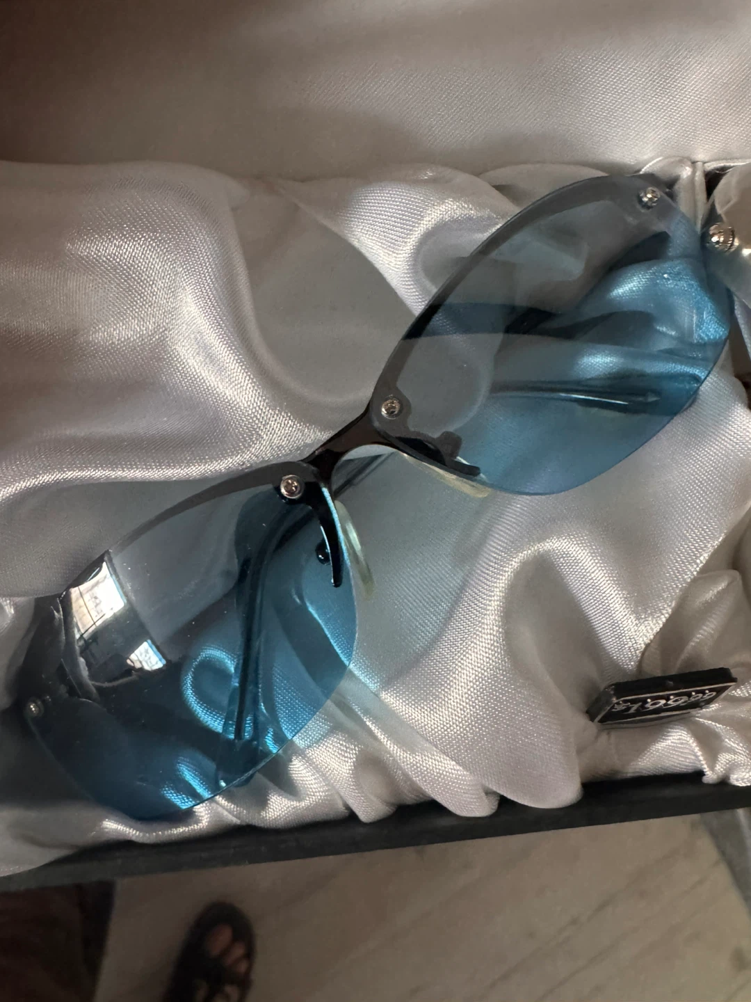 Geneva Watch and Sunglasses Set with Box - photo 2
