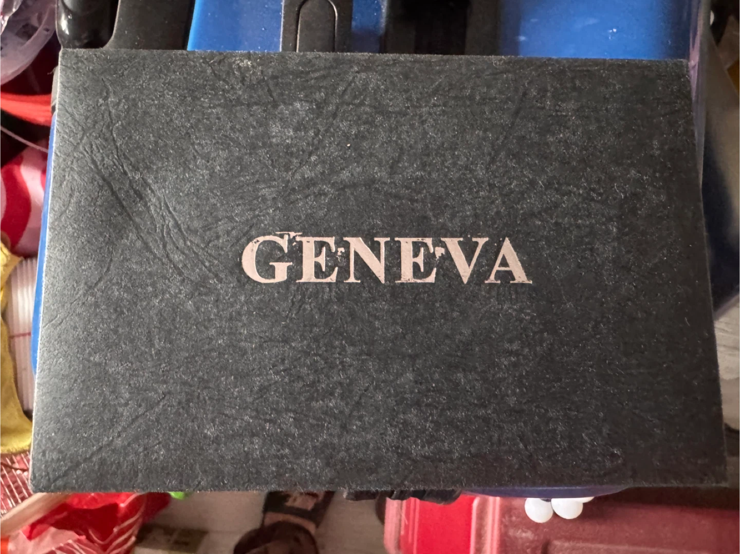 Geneva Watch and Sunglasses Set with Box - photo 4
