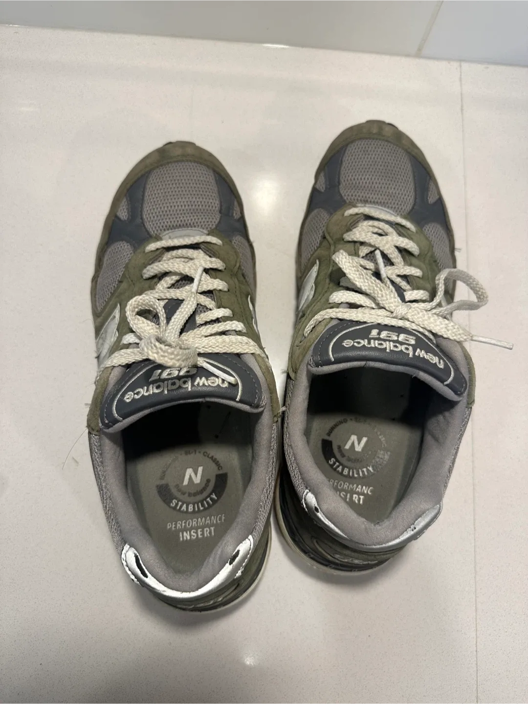 New Balance 991 Made in england Green Grey Men shoes US 9.5 image indicator(2)