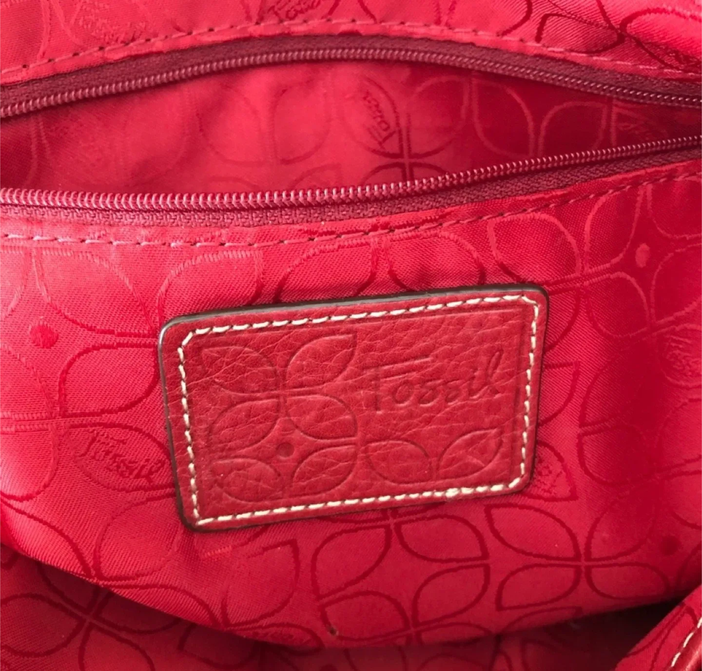 Fossil Red Leather Handbag image indicator(2)