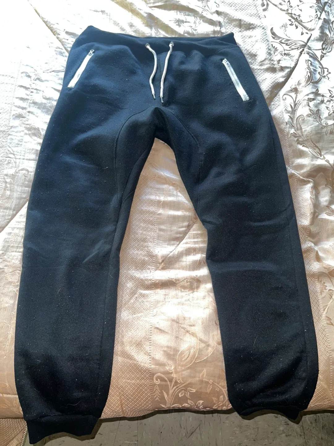 SIZE XL Sweatpants
