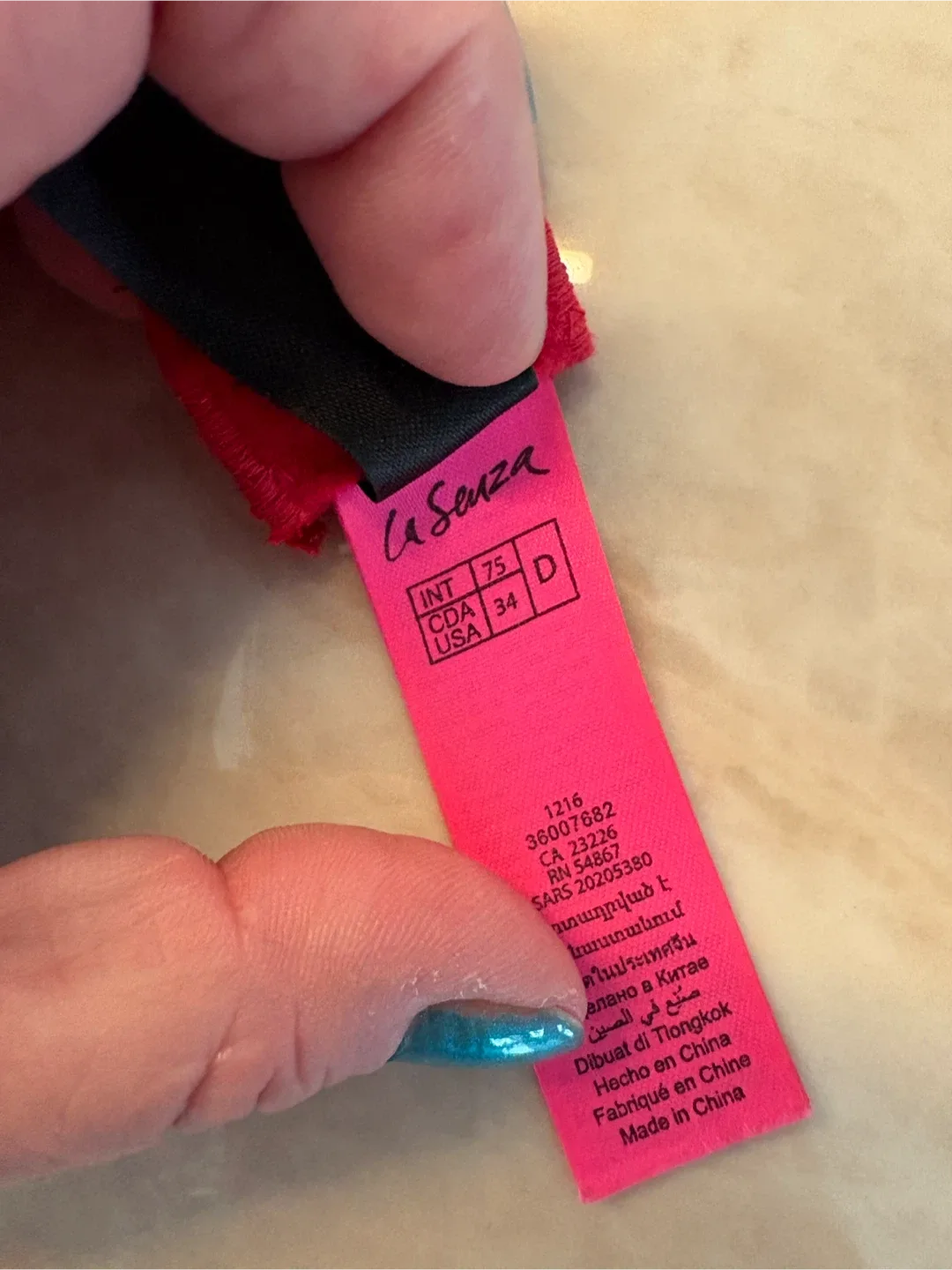 La Senza So Free Bra  (never worn) Size 34D image indicator(5)