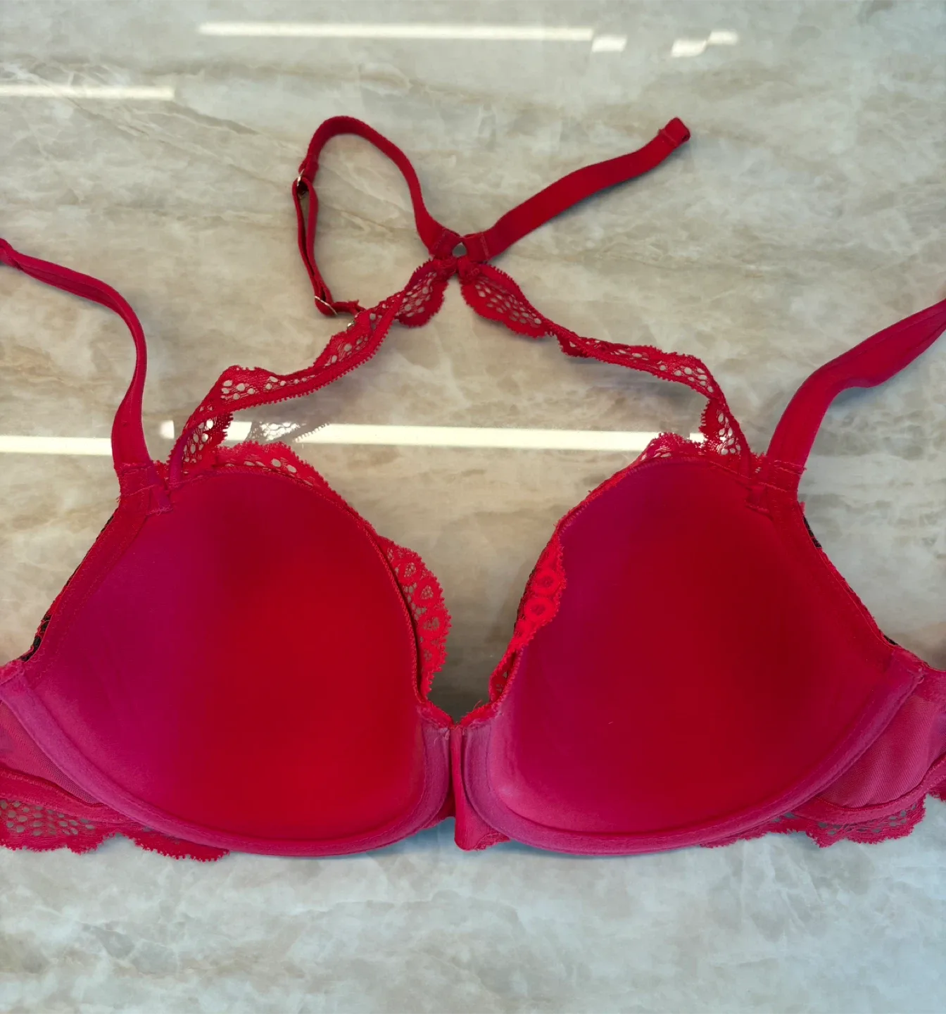 La Senza So Free Bra  (never worn) Size 34D image indicator(3)