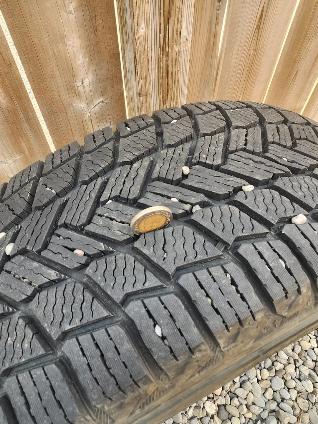 Michelin X-Ice Snow 225/60 R18 Winter Tires