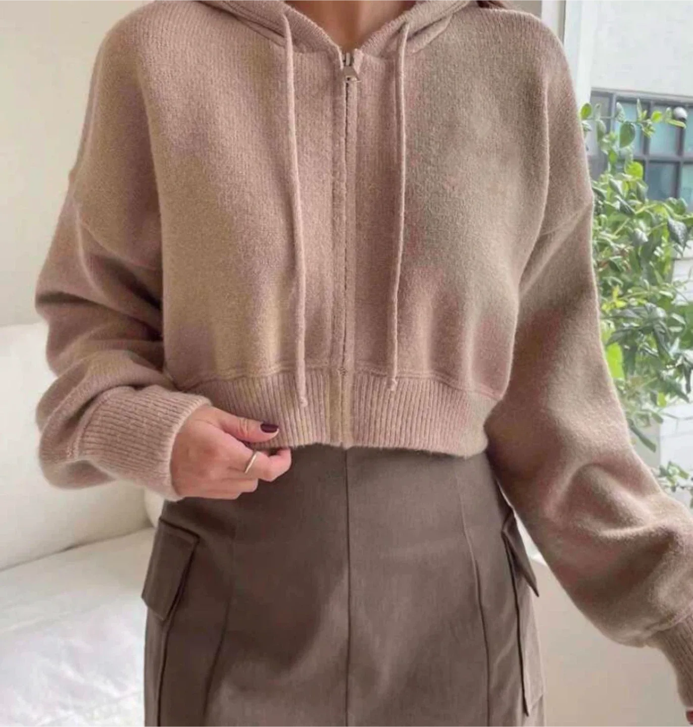 2 Cropped Zip-Up Hoodie