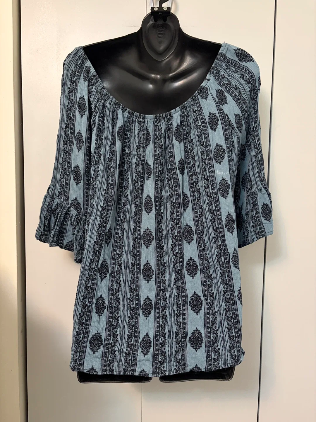 Guilty Blue Rayon Blouse - Size XL image indicator(2)