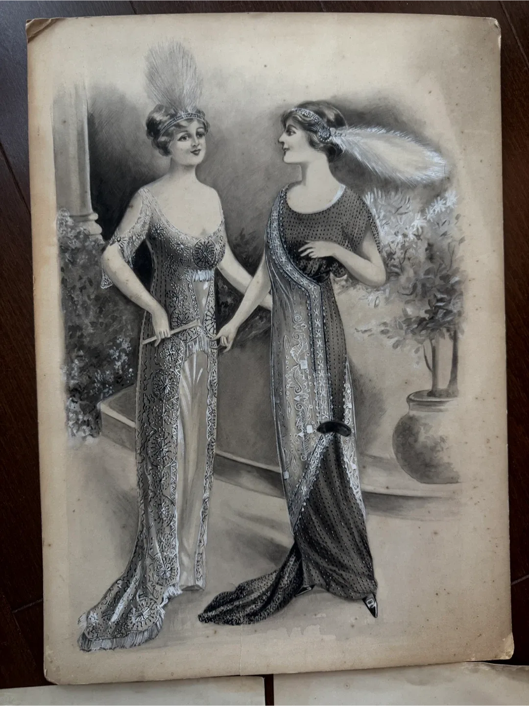 Vintage 1920s Fashion Drawings image indicator(2)