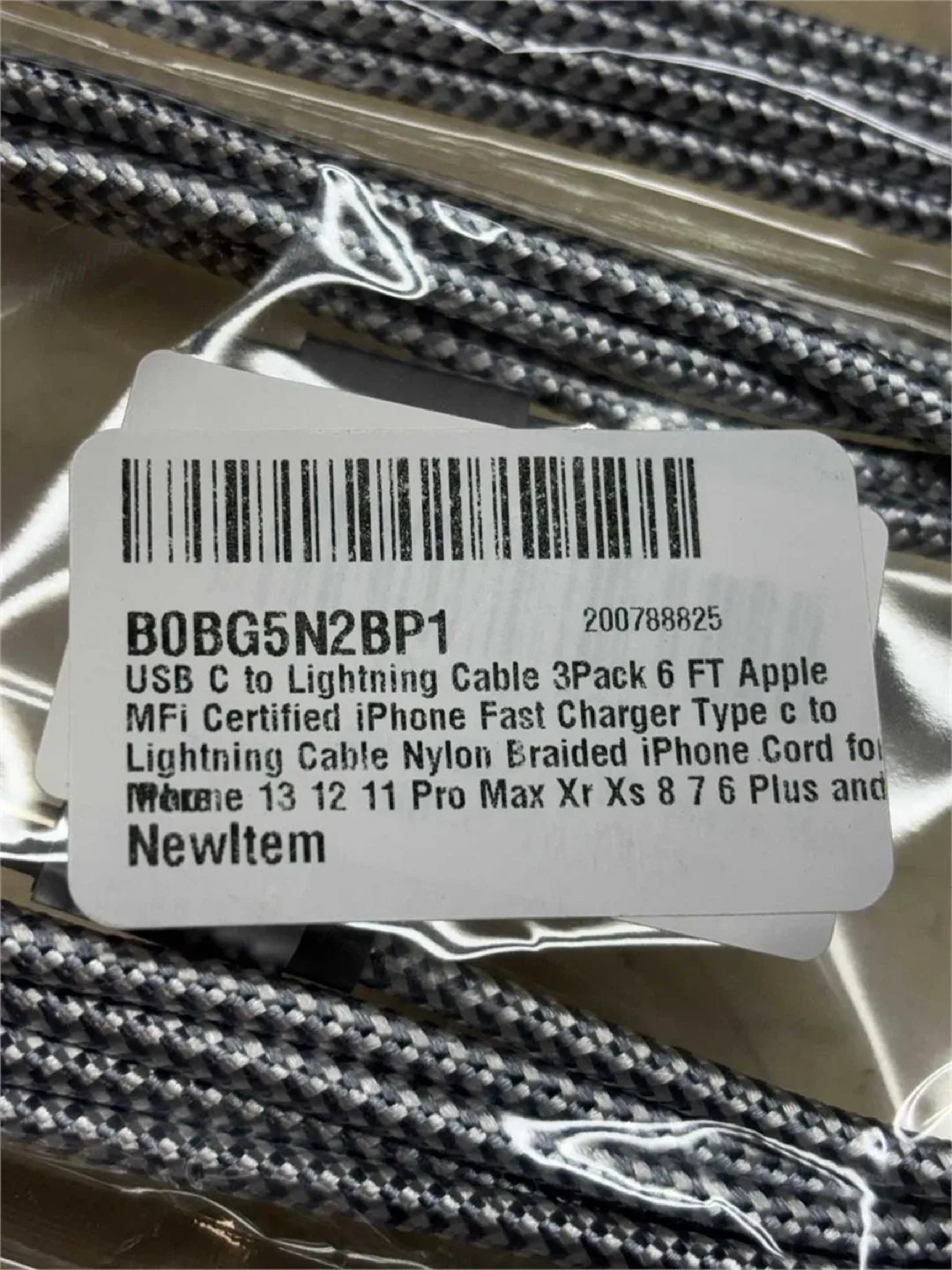 New USB C to Lightning Cable 3-Pack image indicator(3)