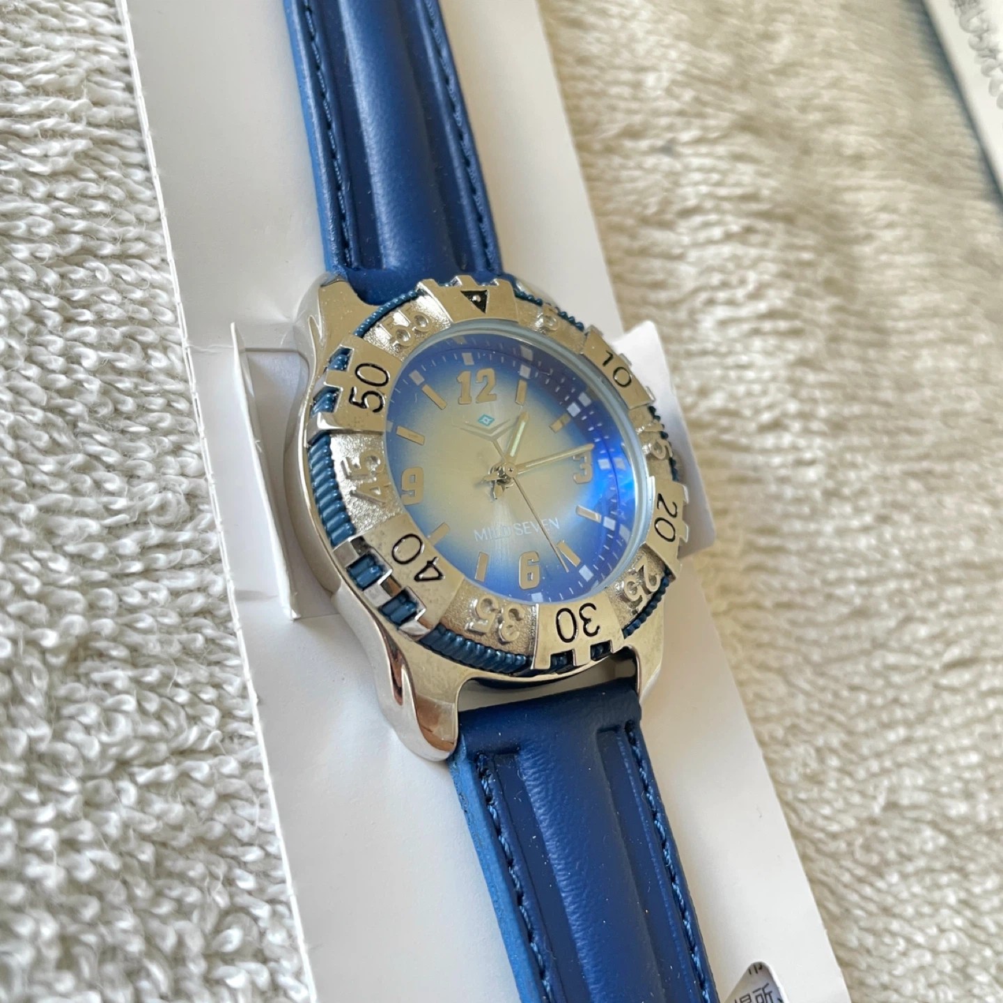 Mild Seven (now Mevius) Vintage Watch - photo 3