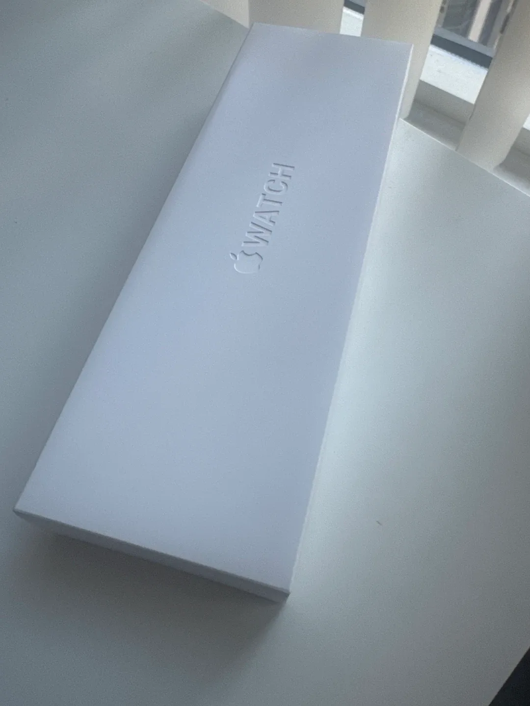 New Apple Watch Series 10 42mm Jet Black Aluminum GPS image indicator(2)