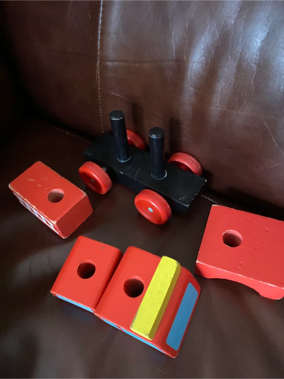 Wooden Emergency Vehicle Set image indicator(6)