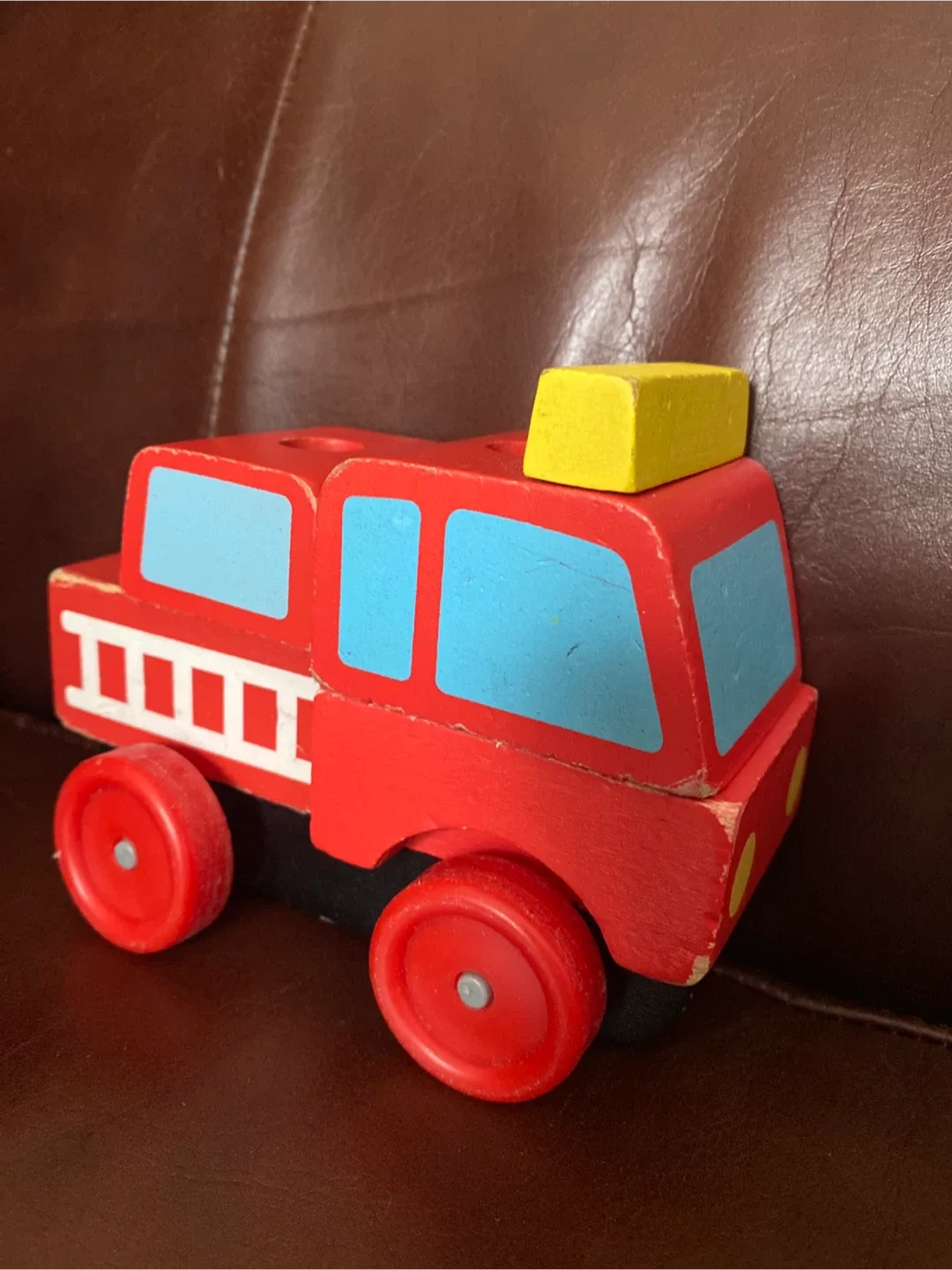 Wooden Emergency Vehicle Set image indicator(4)
