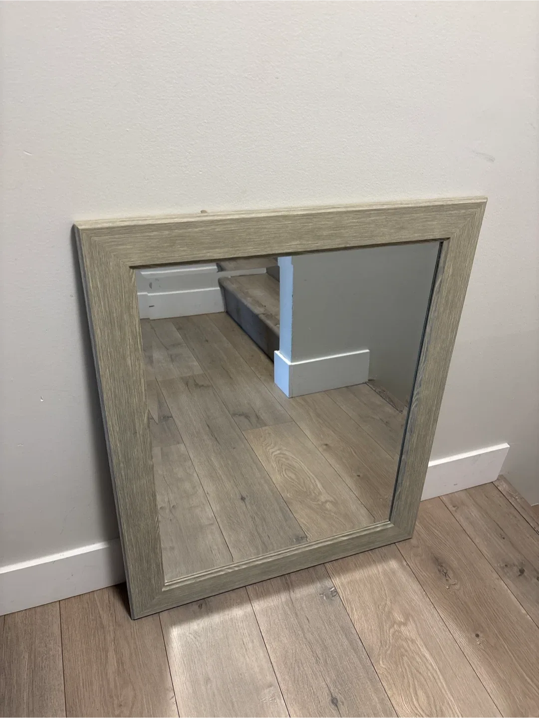 Perfect Framed Wall Mirror 27x33 inches image indicator(4)