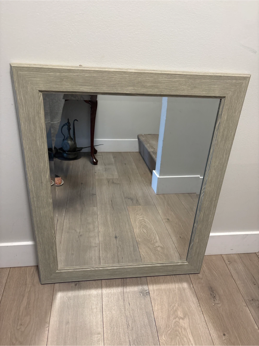 Perfect Framed Wall Mirror 27x33 inches - photo 2