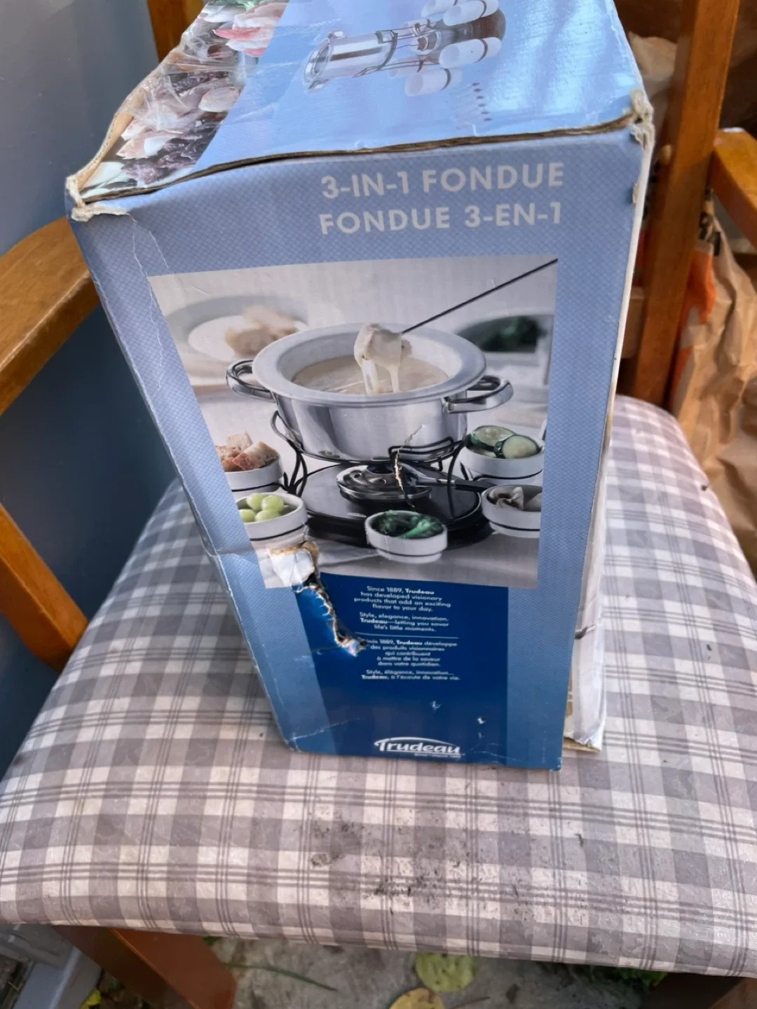 Trudeau 3-in-1 Fondue Set - Complete with Box! image indicator(4)