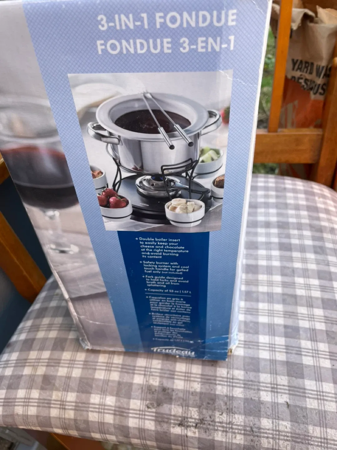 Trudeau 3-in-1 Fondue Set - Complete with Box! image indicator(3)